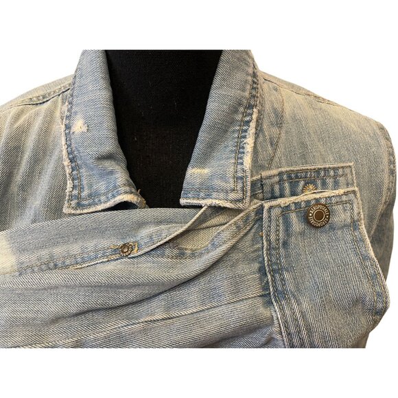 Aeropostale Y2K denim jean jacket Medium light wash distressed Cotton - Picture 8 of 12